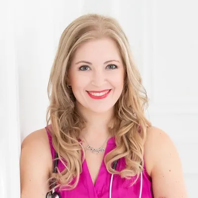 Dr Dina Kulik profile
