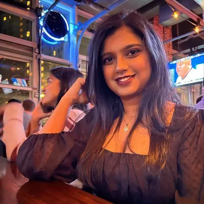 RRucha V Bendaale profile