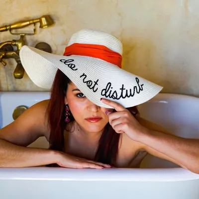 Olga Maria ๐ Latina Travel & Culture Journalist ๐ profile