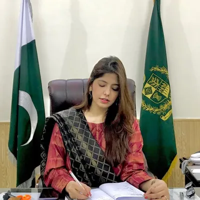 Dr. Hina Sikander profile