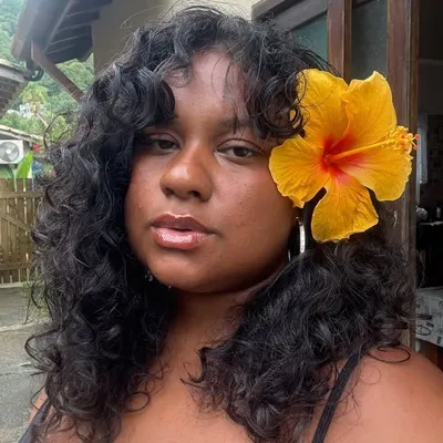 Dríade Aguiar profile