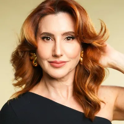 Adriana Tabuti profile
