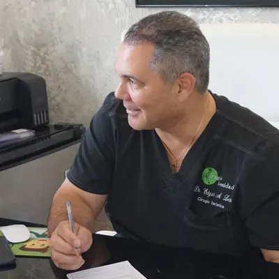 Dr Edgar Leinó profile