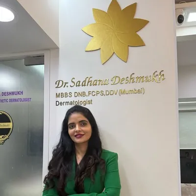 Dermatologist Dr Sadhana Deshmukh profile