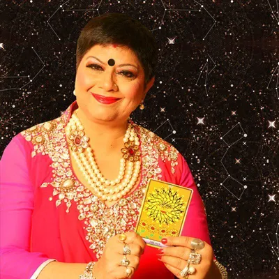 Dr Seema Midha profile