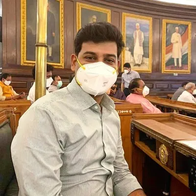 डॉ. श्रीकांत एकनाथ शिंदे profile