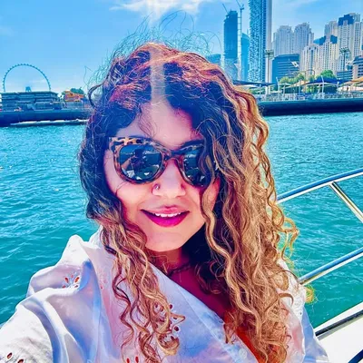 Dr Sonali Priy Kapoor profile