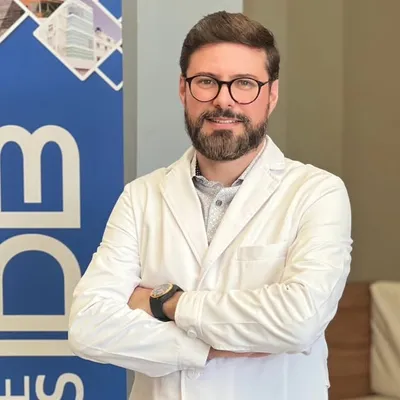 Tony De Freitas profile