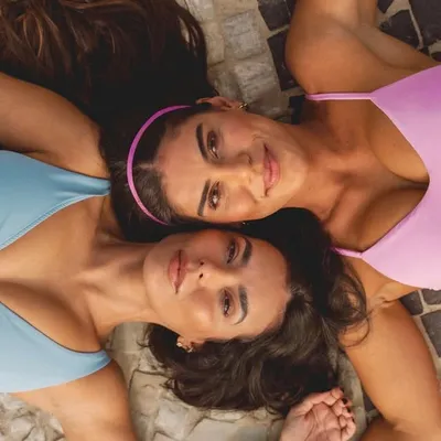 Cintia El Chaer & Fernanda Britto profile