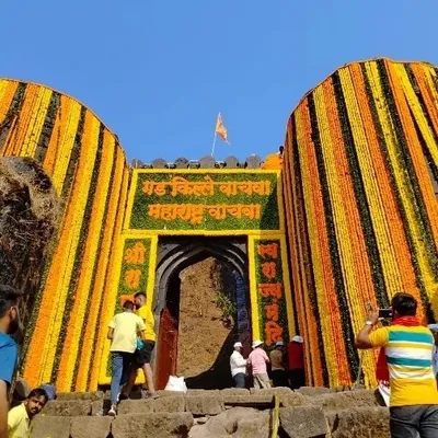 🚩दुर्गध्यास🚩 profile