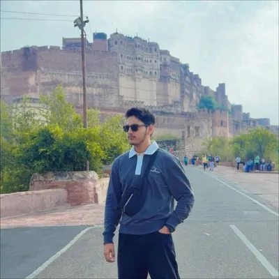 Durgesh Singh profile