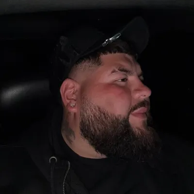 Ricky Durón profile