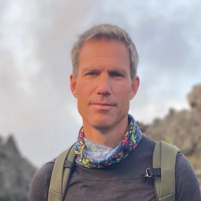Ryan Van Duzer profile