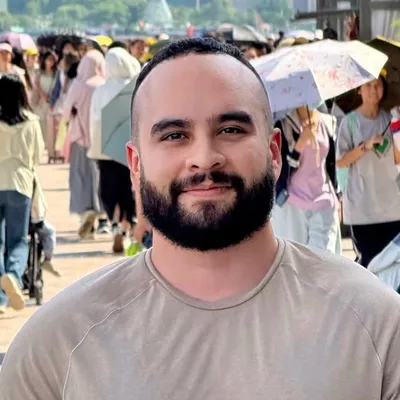 Daniel Vivanco profile