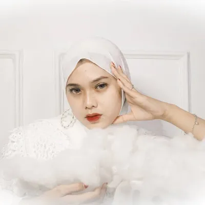 Dwita Kemala Dewi profile