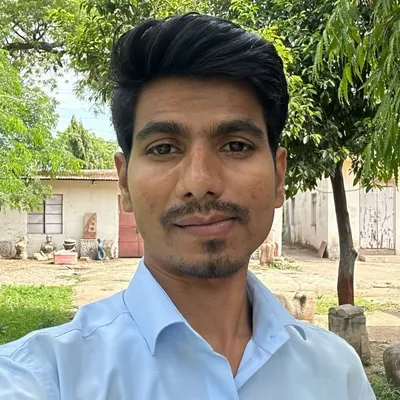 Yash Jadhav profile