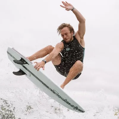Dylan Wakesurfing Pro/Coach profile