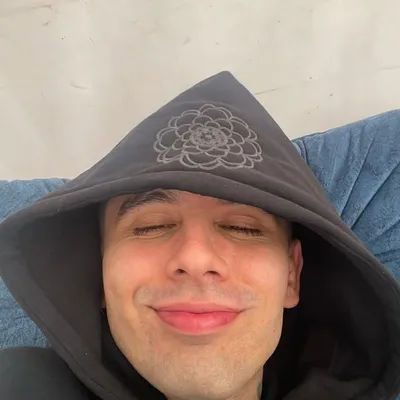 DYLAN FUENTES profile