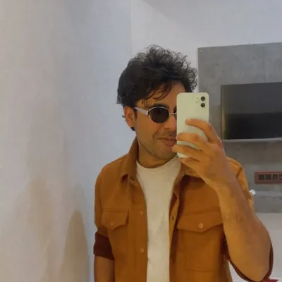 AAshish shukla profile