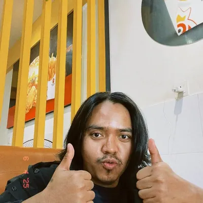 Dayat Piliang profile