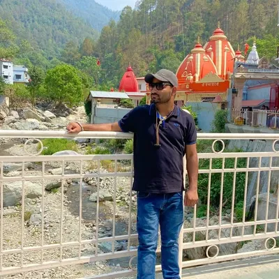 Arjun Singh profile