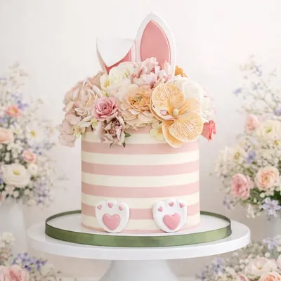 Earth and Sugar | Cake Bakery + Dessert Studio profile