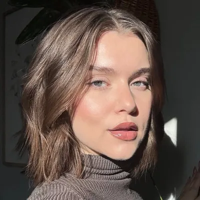 dee ↟ conscious living profile