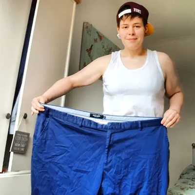 17 STONE GONE๐ฅ๐๐๐ - Sophie profile