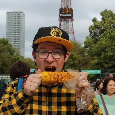 Justin Warner profile