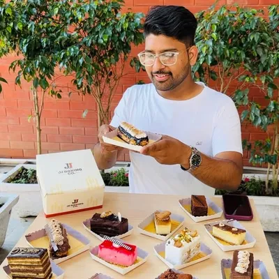 Siddhant || Lucknow Food Influencer profile