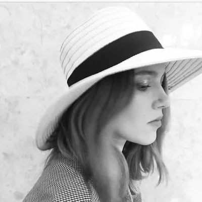 Ece Çeşmioğlu Ölmez profile