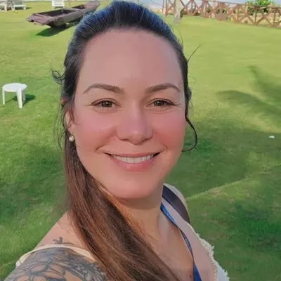 Joy Herrera - Constelação Familiar e Tarô Terapêutico profile