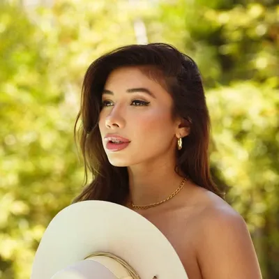 EDEN MARQUIS | LA profile