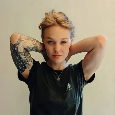 Jo Eden profile