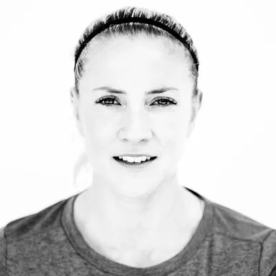 Edina Müller profile