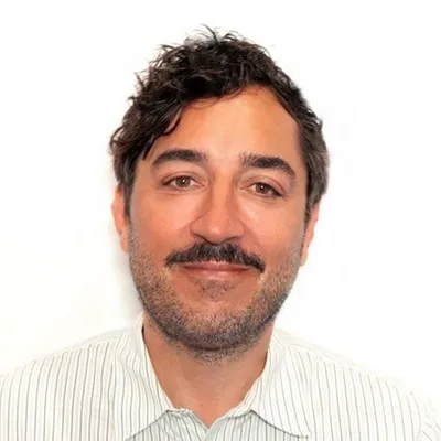 Ed Droste profile
