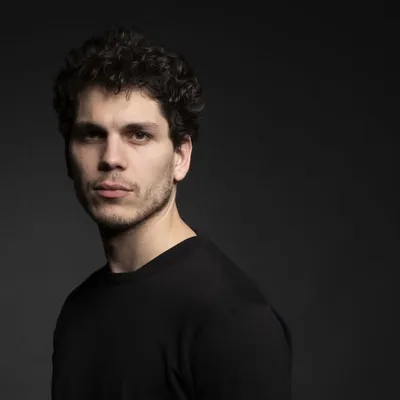 Eduardo Valdarnini profile