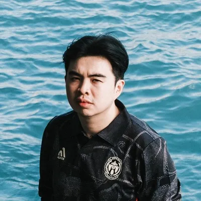 EDWIN YANG © profile