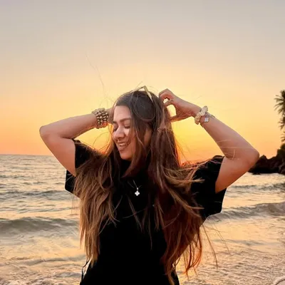 Eeza profile