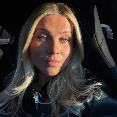 Emma Robertsson profile
