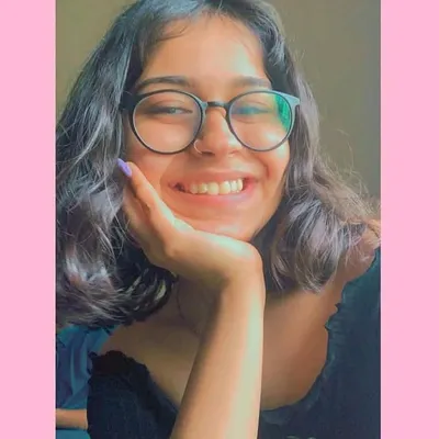 eeshi🦋 profile