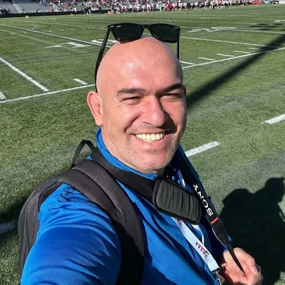 Efraim Dönmez profile