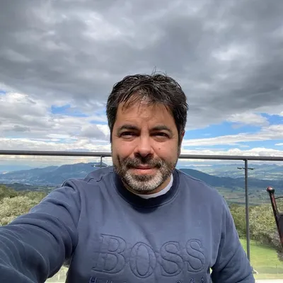 Efren Martinez Ortiz PhD profile