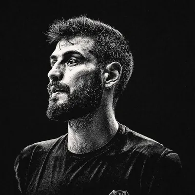 Egehan Arna profile