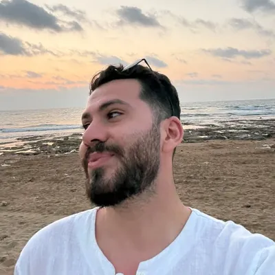 Ehsan Dalla profile