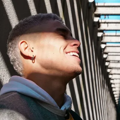 EINAR profile
