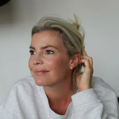 Stephanie Schoch profile