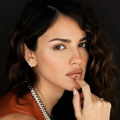 Eiza Gonzalez profile