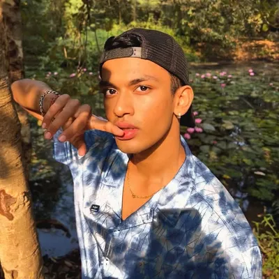 Eklavya Sahani profile