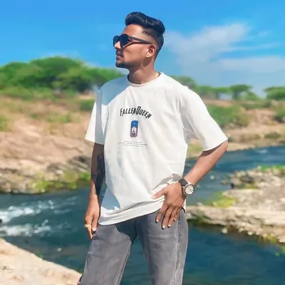 Vipul Solanki profile